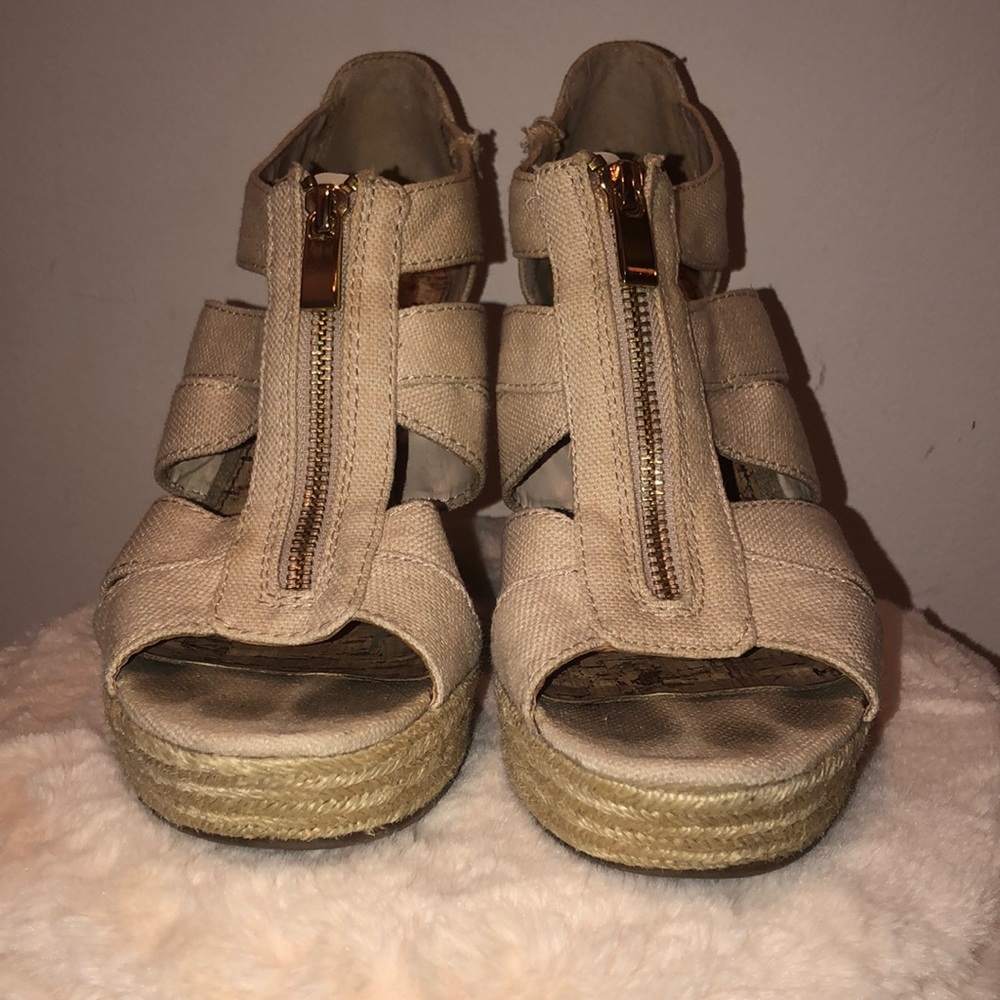 Wedges - Picture 2 of 7
